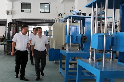 李剛率隊赴浙江開展設(shè)備銷售領(lǐng)域招商考察并與企業(yè)家代表座談