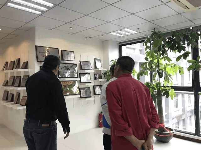 熱烈歡迎廈門南洋學院領導蒞臨我司考察指導，共探廈門網絡技術開發(fā)新機遇